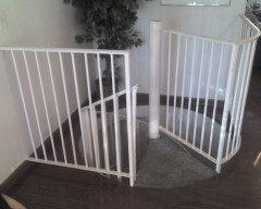 spiral staircase to downstairs living area